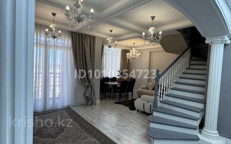 5-комнатная квартира · 236.4 м² · 12/17 этаж, Керей и Жанибек хандар 22 — Ботанический сад за 175 млн ₸ в Астане, Есильский р-н — фото 5