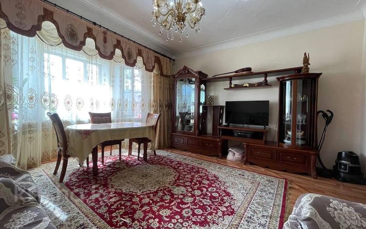 3-комнатная квартира · 79.8 м² · 2/3 этаж, Металлургов 22 — Шакарима и Металлургов за 19.5 млн ₸ в Усть-Каменогорске — фото 2