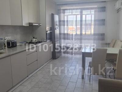 3-бөлмелі пәтер · 105 м² · 5/5 қабат, Ескі аэропорт ш/а., ул. Достык 64, бағасы: 38 млн ₸ в Уральске, мкр Старый Аэропорт