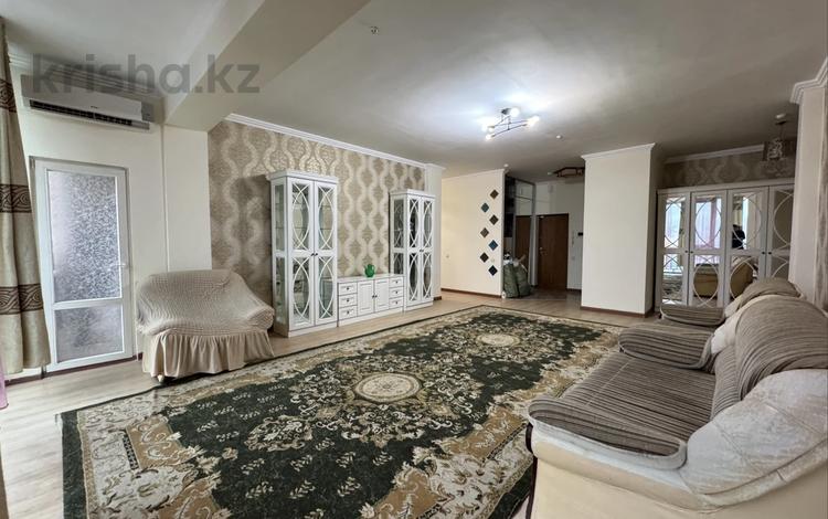 3-бөлмелі пәтер · 125 м² · 15/20 қабат, Солодовникова 21д — Сатпаева - Розыбакиева, бағасы: 400 000 ₸ в Алматы, Бостандыкский р-н — фото 2