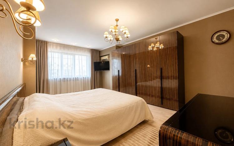 4-комнатная квартира · 220 м² · 2/6 этаж, Ботанический сад 22 за 950 000 ₸ в Алматы, Бостандыкский р-н — фото 2
