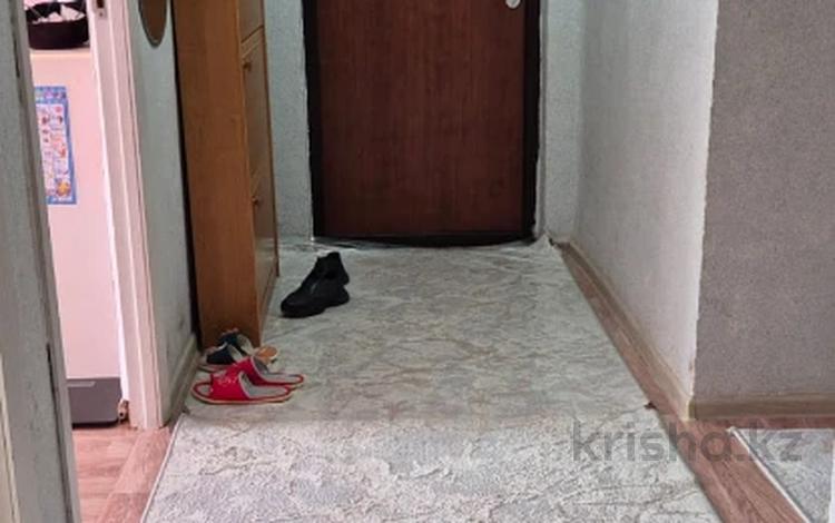 3-комнатная квартира · 70 м² · 4/5 этаж, 28-й мкр 13 за 16.8 млн ₸ в Актау — фото 2