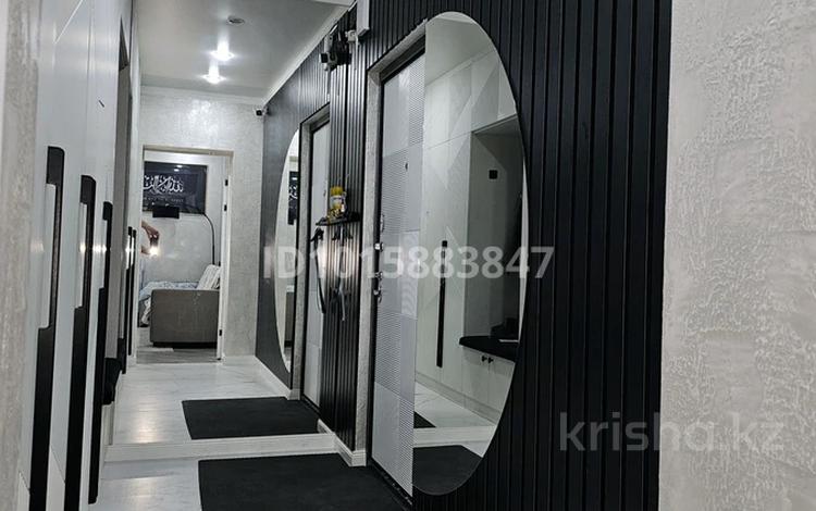 4-комнатная квартира · 120 м² · 1/8 этаж, 14-й мкр 59 за 65 млн ₸ в Актау — фото 2