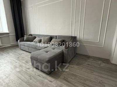 2-бөлмелі пәтер · 45 м² · 2/3 қабат, Момышулы 39, бағасы: 230 000 ₸ в Семее