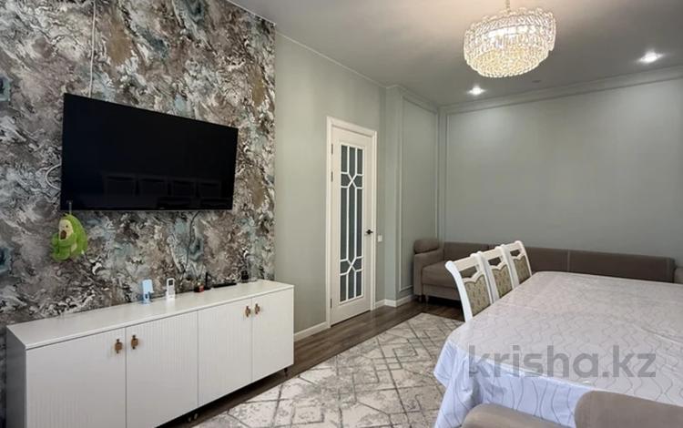 2-бөлмелі пәтер · 59 м² · 11/16 қабат, Кайым Мухамедханов 12/3, бағасы: 41.8 млн ₸ в Астане, Нура р-н — фото 2