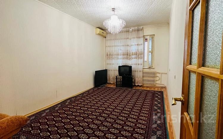 3-комнатная квартира, 72 м², 5/5 этаж, 29-й мкр 4