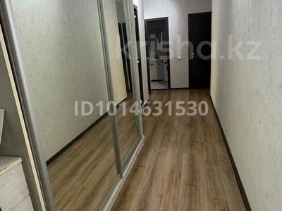 2-комнатная квартира · 64 м² · 3/5 этаж, Жарбосынова — На против Байзар за 260 000 ₸ в Атырау