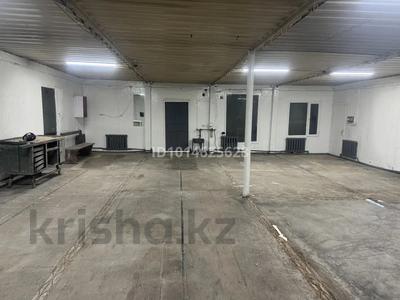 Склады, образование, кабинеты и рабочие места, студии · 80 м² за 200 000 ₸ в Байсерке