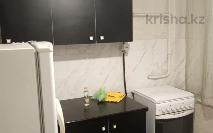 3-комнатная квартира · 55.9 м² · 2/5 этаж, Момышулы 11 за 23.5 млн ₸ в Семее — фото 2