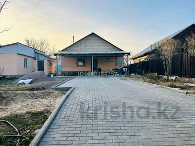 Жеке үй · 3 бөлме · 144 м² · 8 сот., мкр Боралдай (Бурундай), А. Галымбаева 1, бағасы: 56 млн ₸ в Алматы, Алатауский р-н