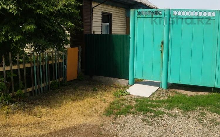 Отдельный дом · 3 комнаты · 60 м² · 15 сот., Депутатов за 8.5 млн ₸ в Усть-Каменогорске, Ульбинский — фото 6