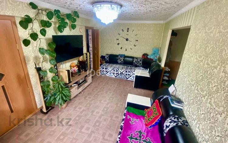 3-комнатная квартира · 45 м² · 1/5 этаж, Бульвар Гагарина — Назарбаева за 20.5 млн 〒 в Усть-Каменогорске — фото 2