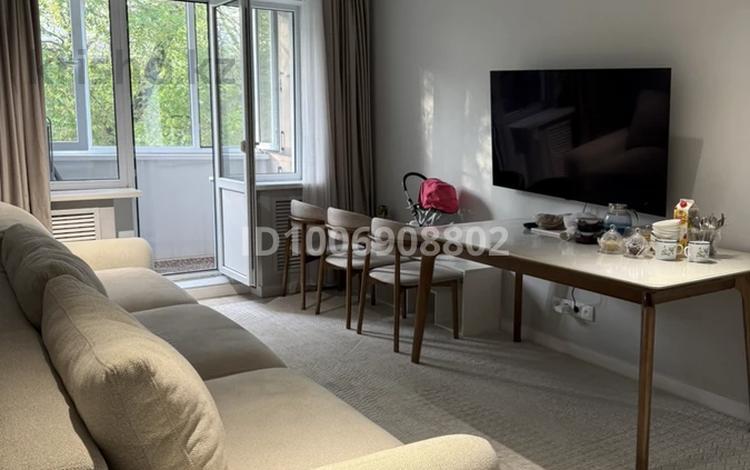 3-комнатная квартира · 60 м² · 3/4 этаж, мкр №5 — Абая Правда за 55 млн ₸ в Алматы, Ауэзовский р-н — фото 2