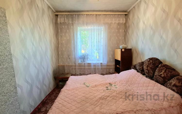 Отдельный дом · 4 комнаты · 64 м² · 5.5 сот., Юных Космонавтов — Район Соцгорода за 12.5 млн ₸ в Темиртау — фото 7
