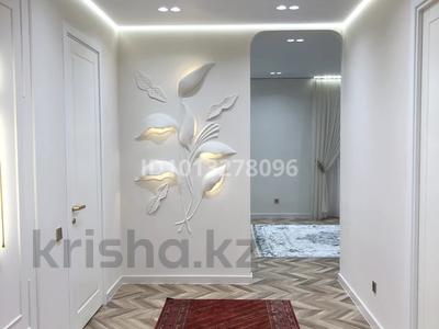 4-комнатная квартира · 117 м² · 3/9 этаж, мкр Центральный, Абая 26/2 за 61 млн ₸ в Атырау