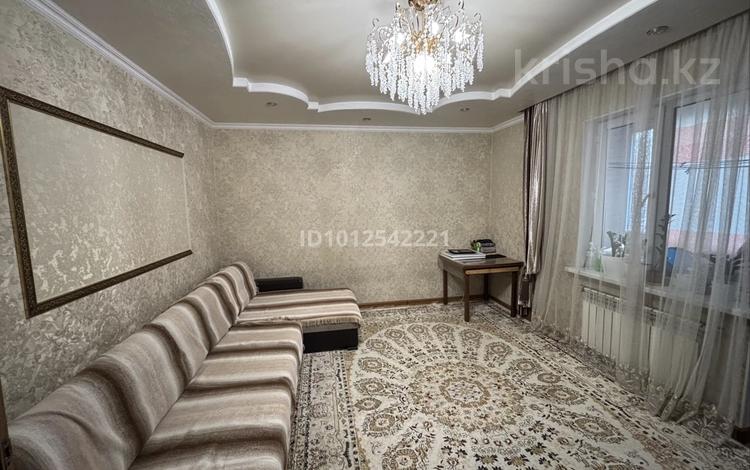 2-бөлмелі пәтер · 64.4 м² · 3/6 қабат, мкр Кокжиек 1, бағасы: 36 млн ₸ в Алматы, Жетысуский р-н — фото 2