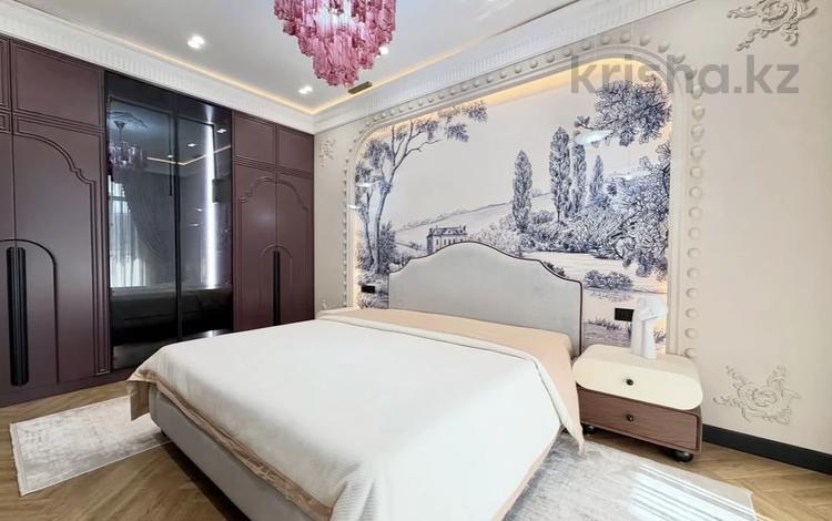 3-комнатная квартира · 100 м² · 10/12 этаж, Сейфуллина 469/1 блок 1-10 за 600 000 ₸ в Алматы — фото 2