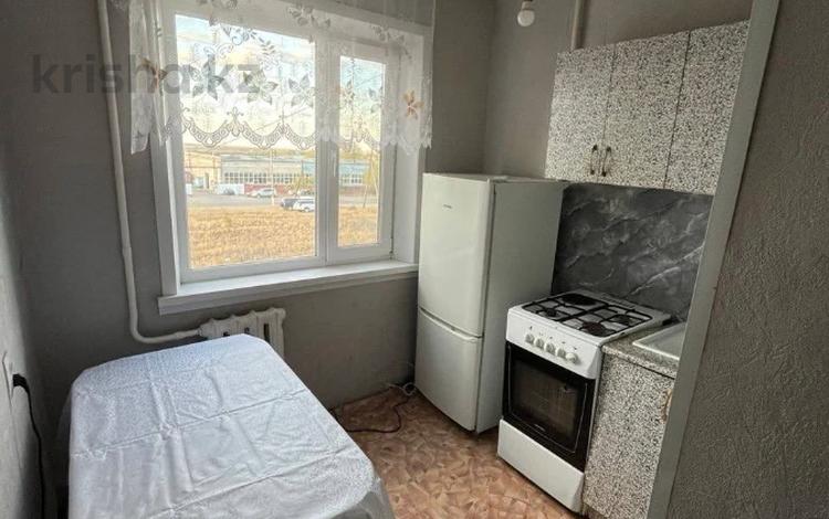 2-бөлмелі пәтер · 53.3 м² · 2/5 қабат, 15-шағынаудан 2, бағасы: 9 млн ₸ в Караганде, Алихана Бокейханова р-н — фото 5