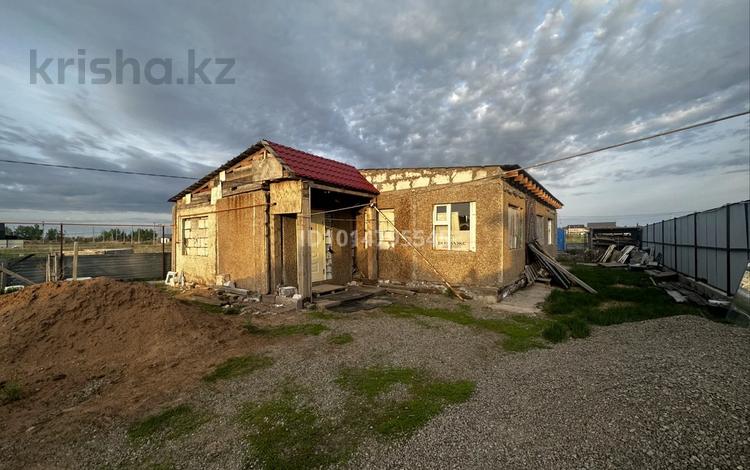 Дача · 3 комнаты · 120 м² · 10 сот., Туран 17/1 — 4 микрорайон за 10.5 млн ₸ в Жибек Жолы — фото 2
