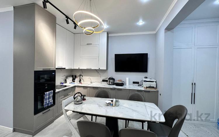 3-комнатная квартира · 72 м² · 12/13 этаж, мкр Тастак-1 за 51 млн ₸ в Алматы, Ауэзовский р-н — фото 2