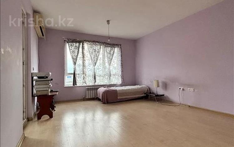 3-бөлмелі пәтер · 90 м² · 5/9 қабат, Ақкент ш/а. — Раиымбека, бағасы: 46.8 млн ₸ в Алматы, Алатауский р-н — фото 2