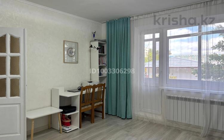 2-комнатная квартира · 50.3 м² · 2/9 этаж, мкр Юго-Восток, Дуйсембеков 67 за 23.5 млн ₸ в Караганде, Казыбек би р-н — фото 2