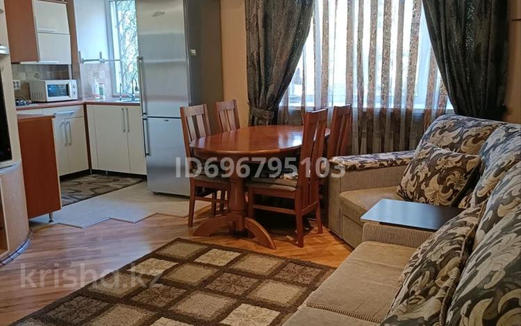 2-комнатная квартира · 48 м² · 2/5 этаж, Павлова — Центр, Казахско Французский центр, Школа гимназия им.Горького за 210 000 ₸ в Костанае — фото 14