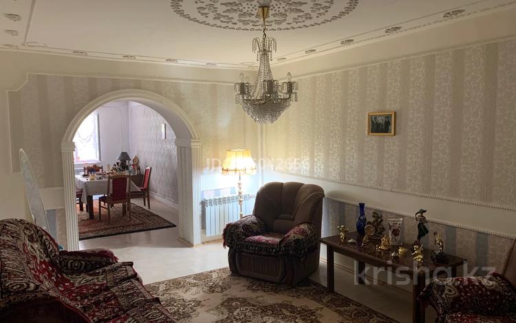 5-бөлмелі пәтер · 92.5 м², Коктем 27, бағасы: 22 млн ₸ в Жанаозен — фото 2