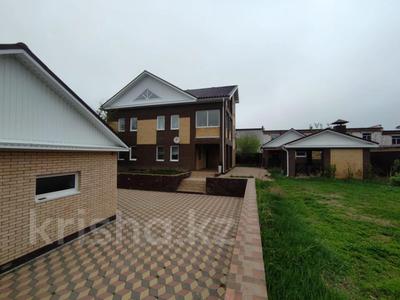 Жеке үй · 8 бөлме · 315.1 м² · 10.5 жүзд., Красный партизан ул. Абая 28, бағасы: 195 млн ₸ в Костанае