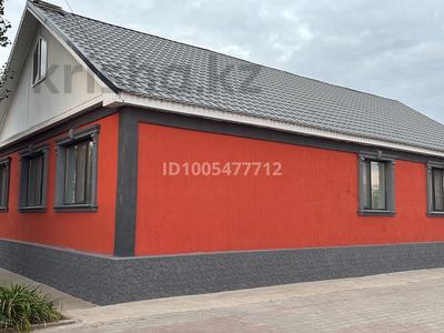 Отдельный дом · 5 комнат · 200 м² · 15 сот., Балауса 376 — Тапалова за 45 млн ₸ в Актобе, жилой массив Заречный-2