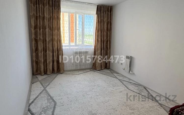 1-комнатная квартира · 39 м² · 2/9 этаж, мкр 4 9г за 12 млн ₸ в Актобе — фото 2