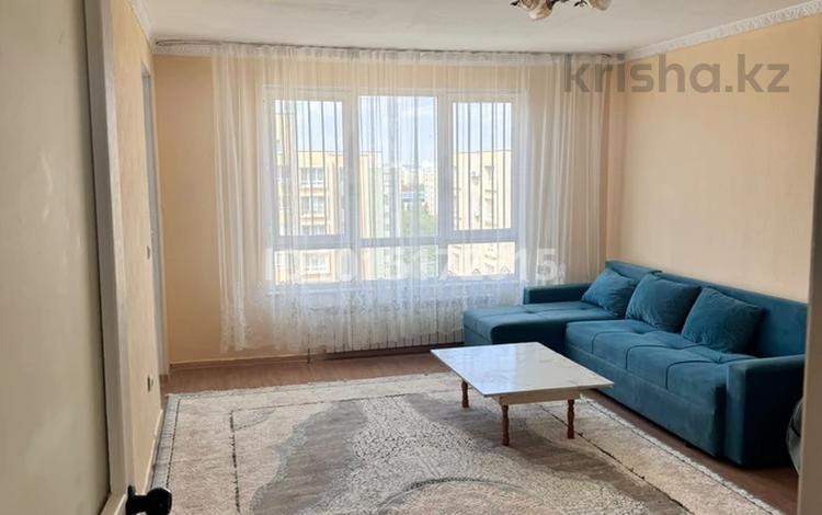 2-комнатная квартира · 67 м² · 9/9 этаж, мкр Аккент 14 за 300 000 ₸ в Алматы, Алатауский р-н — фото 2