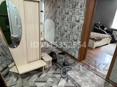 3-бөлмелі пәтер · 62 м² · 3/3 қабат, Пионерская 26, бағасы: 9 млн ₸ в Рудном