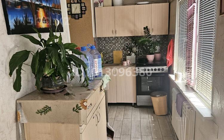 3-бөлмелі пәтер · 71.9 м² · 1/4 қабат, Назарбаева — Назарбаева угол Рустамбекова, бағасы: 27 млн ₸ в Талдыкоргане — фото 2