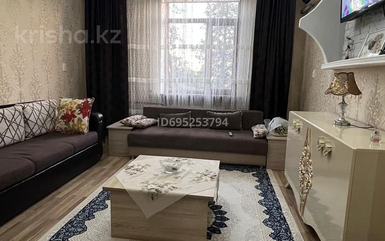 2-бөлмелі пәтер · 56 м² · 3/4 қабат, Конаева 31 — Толе би, бағасы: 150 000 ₸ в Кентау — фото 2