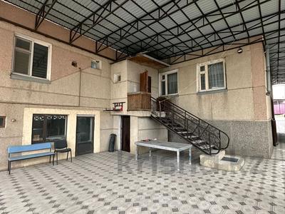 Жеке үй · 7 бөлме · 400 м² · 7 жүзд., Ул.Торекулова 270, бағасы: 125 млн ₸ в Шымкенте, Енбекшинский р-н