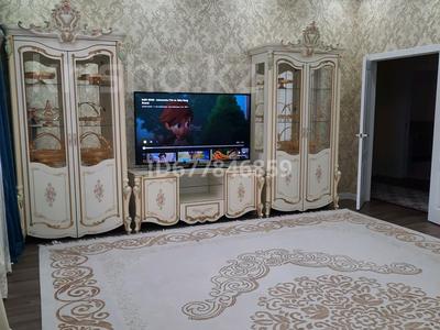 Пәтерлер в Мангистауской обл.: 4-бөлмелі пәтер · 131 м² · 1/5 қабат, 16-й мкр 79, бағасы: 51 млн 〒 4-бөлмелі пәтер · 131 м² · 1/5 қабат, 16-й мкр 79, бағасы: 51 млн 〒 в Актау