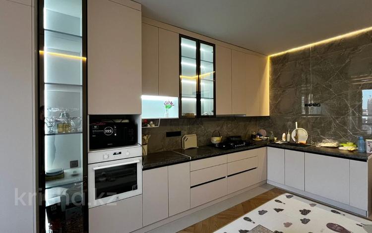 4-бөлмелі пәтер · 160 м² · 4/10 қабат, мкр. Алтын орда, бағасы: 90 млн ₸ в Актобе — фото 2