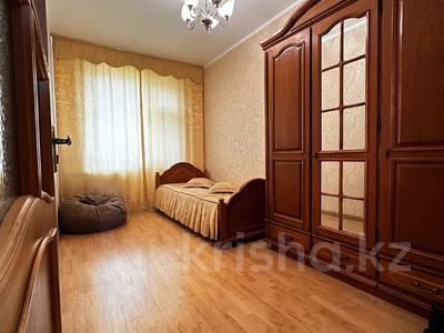 7-комнатная квартира · 150 м² · 3/5 этаж, 12-й мкр 24 за 44 млн ₸ в Актау