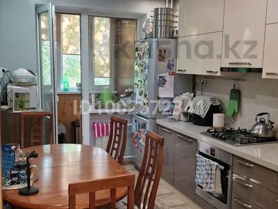 3-комнатная квартира · 63.8 м² · 3/5 этаж, мкр Тастак-2 67 — ул . Тургут Озала/Толе-би за 52 млн ₸ в Алматы, Алмалинский р-н