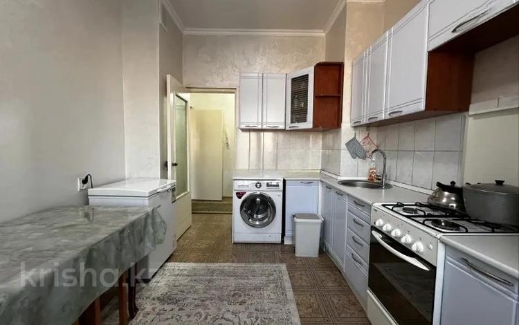 1-комнатная квартира · 40 м² · 8/9 этаж, мкр Аксай-3 за 25.8 млн ₸ в Алматы, Ауэзовский р-н — фото 7