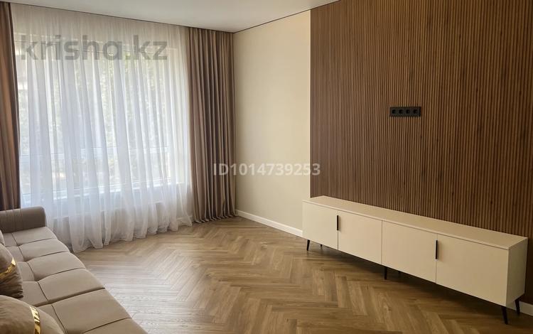 2-комнатная квартира · 55 м² · 3/9 этаж, мкр Думан-2, Мкрн Думан-2 за 350 000 ₸ в Алматы, Медеуский р-н — фото 2