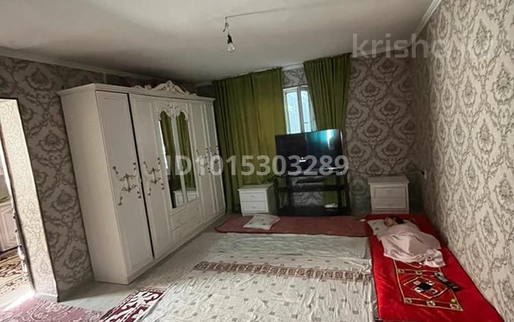 Жеке үй · 3 бөлме · 55 м² · 3 жүзд., 11-шағынаудан 163 — Береке базары, бағасы: 8 млн ₸ в Шымкенте, Енбекшинский р-н — фото 2
