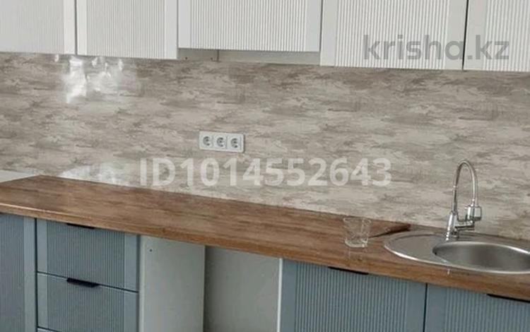 2-комнатная квартира · 60 м² · 3/8 этаж, Гипермаркет дина — Гипермаркет Дина за 120 000 ₸ в Уральске — фото 2