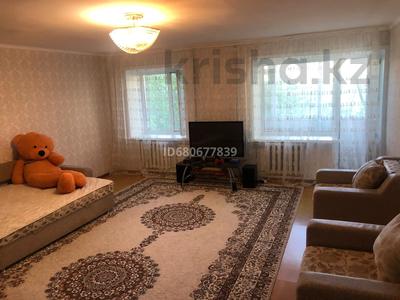 2-комнатная квартира, 75.7 м², 3/5 этаж, 2 мкр 31 за 10.5 млн 〒 в Степногорске