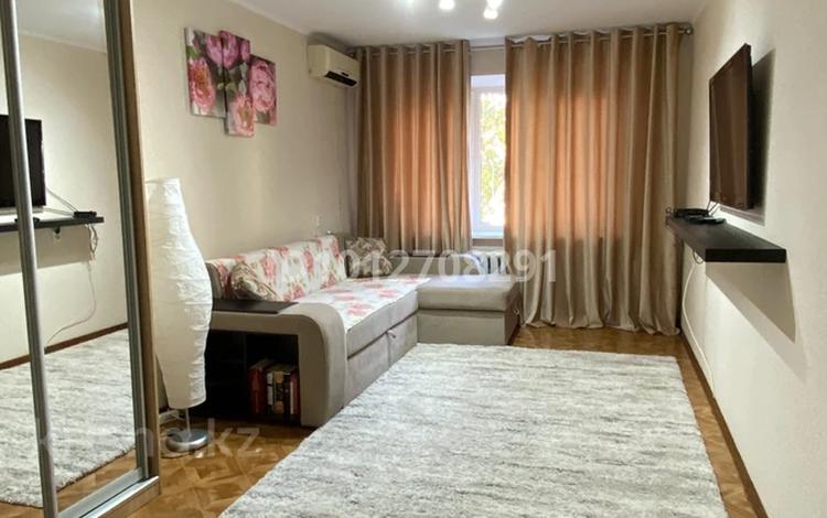 1-бөлмелі пәтер · 40 м² · 1/5 қабат, мкр Центральный, Момышулы 8, бағасы: 150 000 ₸ в Атырау — фото 2
