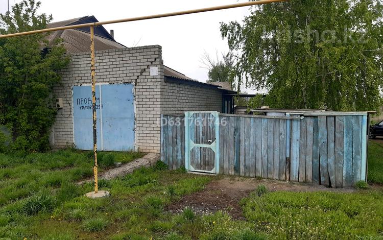 Часть дома · 3 комнаты · 90 м² · 8 сот., Набережная 14/1 за 6 млн 〒 в Тарановском — фото 2