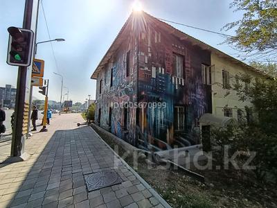 3-комнатная квартира · 66.6 м² · 1/2 этаж, Назарбаева 245 за 63 млн 〒 в Алматы, Бостандыкский р-н