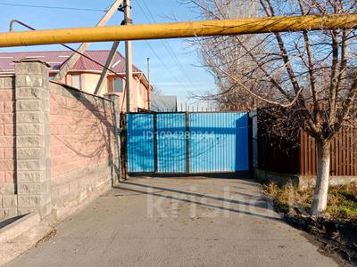 Отдельный дом · 7 комнат · 200 м² · 6 сот., мкр Ожет 122А — Остоновка магазин Дильяр за 65 млн 〒 в Алматы, Алатауский р-н