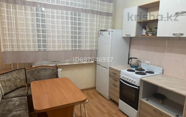 1 комната, 60 м², Гульдер 1 4 за 40 000 〒 в Караганде — фото 2